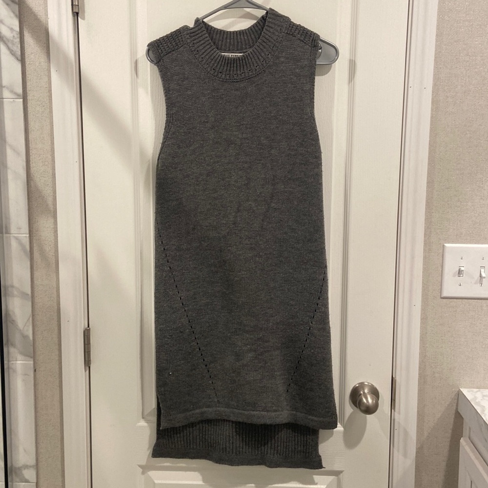 Moral Fiber Gray Sleeveless Midi Dress